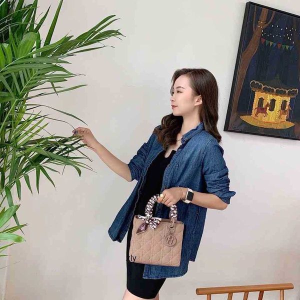 matte frosted princess diana bag women 2021 new leather three compartment four portable one shoulder messenger zly zly bags zly
matte frosted princess diana bag women 2021 new leather three compartment four portable one shoulder messenger zly zly bags zly