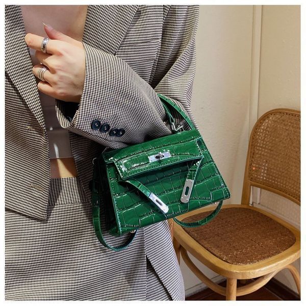 women's 2021 new white kelly mini one shoulder hand messenger alligator bag summer
women's 2021 new white kelly mini one shoulder hand messenger alligator bag summer