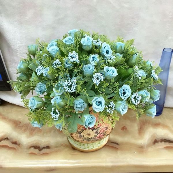 wedding celebration artificial flower high-grade flowers pomegranate bud rose bundle combination decorative & wreaths
wedding celebration artificial flower high-grade flowers pomegranate bud rose bundle combination decorative & wreaths