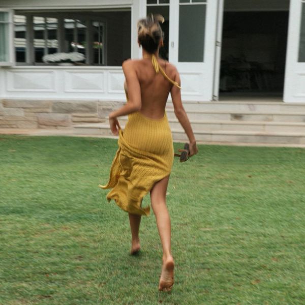 2021cryptographic sleeveless halter backless maxi dress women knitted see through beachwear summer holiday long split dresses, Black;gray
2021cryptographic sleeveless halter backless maxi dress women knitted see through beachwear summer holiday long split dresses, Black;gray