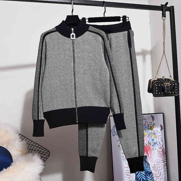 pant casual runway suit women loose contrast color patchwork zip sweatshirt long pencil pants knitted tracksuit set female 2pcs, White
pant casual runway suit women loose contrast color patchwork zip sweatshirt long pencil pants knitted tracksuit set female 2pcs, White