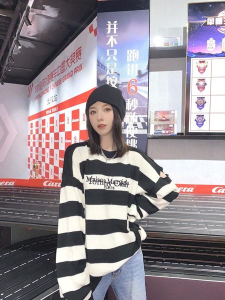 women's sweaters sweater y2k oversize 2021 winter autumn stripe letter embroidery pullover harajuku high street, White;black
women's sweaters sweater y2k oversize 2021 winter autumn stripe letter embroidery pullover harajuku high street, White;black
