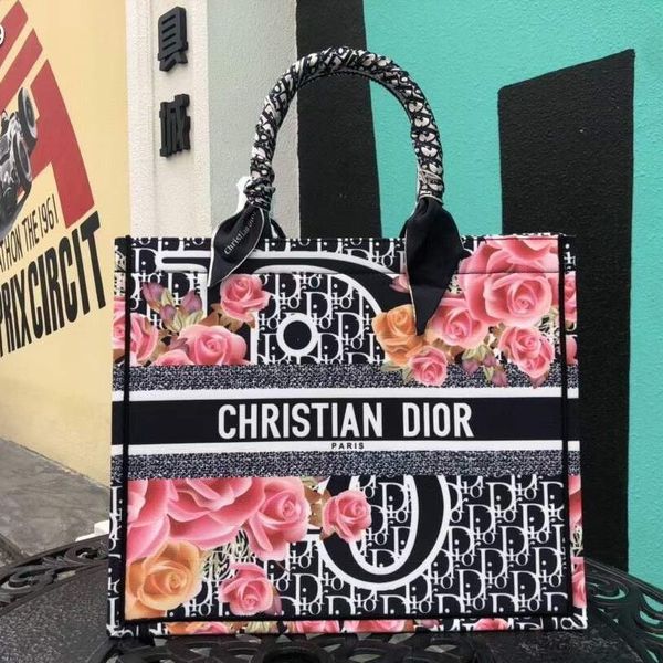 2021 women fashion handbags luxurys female large capacity totes handbag crossbody handheld cross shoulder shopping bag zmm
2021 women fashion handbags luxurys female large capacity totes handbag crossbody handheld cross shoulder shopping bag zmm
