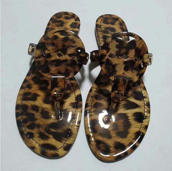designer slides slippers lady slipper gladiator sandal classic fashion flat flip flops the upper is made of cowhide rubber sole leopard with, Black
designer slides slippers lady slipper gladiator sandal classic fashion flat flip flops the upper is made of cowhide rubber sole leopard with, Black
