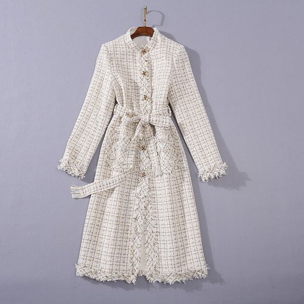 2021 autumn winter long sleeve stand collar black / ivory plaid tweed glitter belted single-breasted tassel coat elegant long outwear coats
2021 autumn winter long sleeve stand collar black / ivory plaid tweed glitter belted single-breasted tassel coat elegant long outwear coats