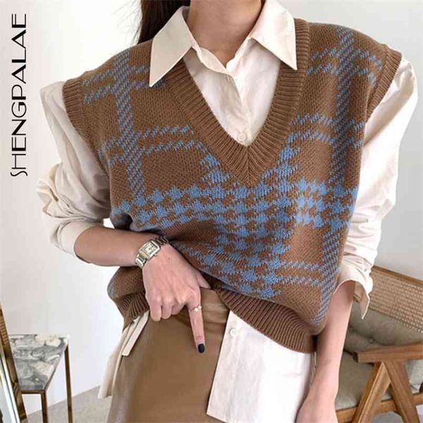 autumn winter women's knitted vest casual loose v-neck plaid sleeveless sweater pullover waistcoat 8d963 210427, Black;white
autumn winter women's knitted vest casual loose v-neck plaid sleeveless sweater pullover waistcoat 8d963 210427, Black;white