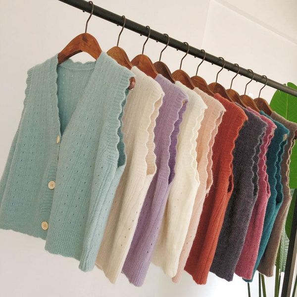 women's vests 2021 women autumn winter fashion knitted sweater lady agaric lace sleeveless v-neck gillet female casual slim waistcoat g, Black;white
women's vests 2021 women autumn winter fashion knitted sweater lady agaric lace sleeveless v-neck gillet female casual slim waistcoat g, Black;white