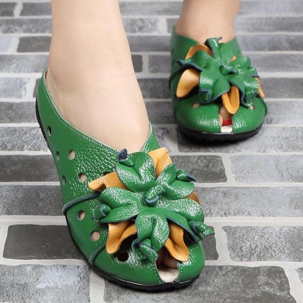genuine leather summer shoes women flower mules half slippers 2021 hallow lady fashion slides comfortable, Black
genuine leather summer shoes women flower mules half slippers 2021 hallow lady fashion slides comfortable, Black