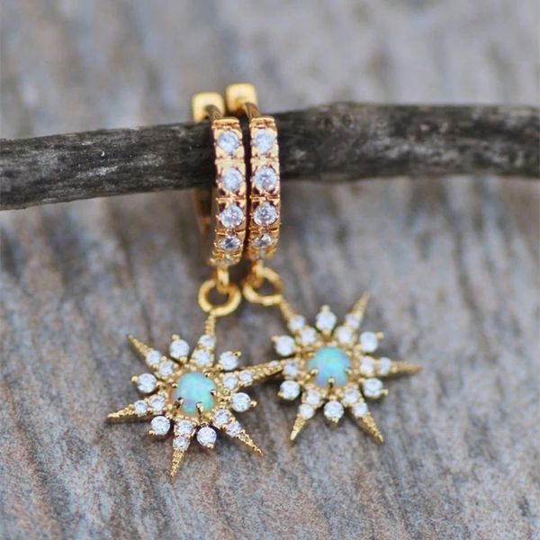 hoop & huggie dainty star earrings gold charm cubic zirconia for women girl party jewelry bijoux wholesale, Golden;silver
hoop & huggie dainty star earrings gold charm cubic zirconia for women girl party jewelry bijoux wholesale, Golden;silver