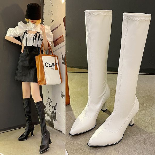 net red long tube fashion 2021 autumn foreign style square head high-heeled black martin boot's boots
net red long tube fashion 2021 autumn foreign style square head high-heeled black martin boot's boots