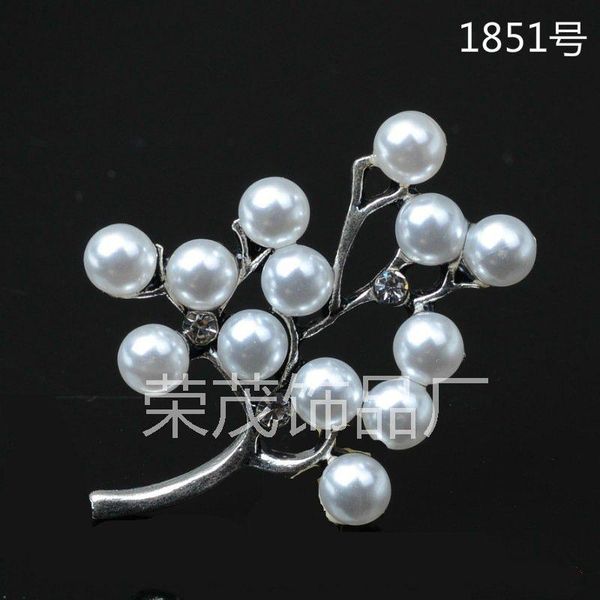 cuff wholesale 50pcs silver milk white imitation pearl branches leaf ccb charms fashion jewelry findings 27*36mm
cuff wholesale 50pcs silver milk white imitation pearl branches leaf ccb charms fashion jewelry findings 27*36mm