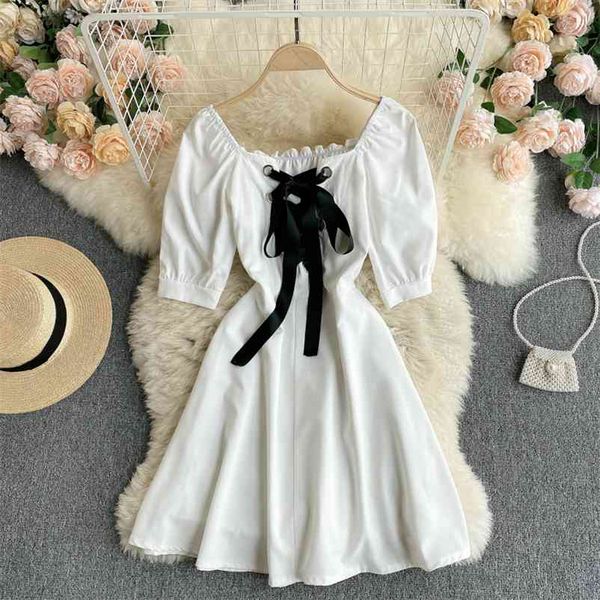 summer chiffon cut out chest strap bow square collar dress women preppy style short sleeve party clothing 210513, Black;gray
summer chiffon cut out chest strap bow square collar dress women preppy style short sleeve party clothing 210513, Black;gray
