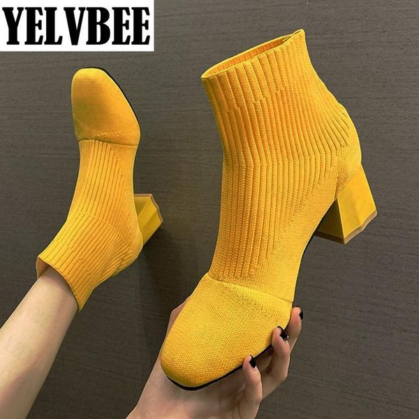 boots sock 2021 spring autumn luxury weave women shoes designer cotton fabric fashion pumps square heel cozy, Black
boots sock 2021 spring autumn luxury weave women shoes designer cotton fabric fashion pumps square heel cozy, Black