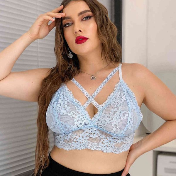 lingerie 2021 summer lace stitching large women's backls suspender 17587, Black;white
lingerie 2021 summer lace stitching large women's backls suspender 17587, Black;white