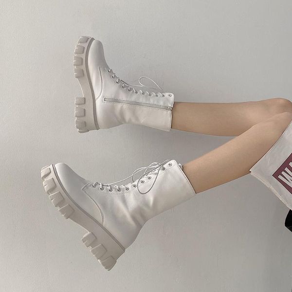 boots black/white leather riding women lace up platform motorcycle bottes femme british creepers rubber winter mid-calf botas
boots black/white leather riding women lace up platform motorcycle bottes femme british creepers rubber winter mid-calf botas