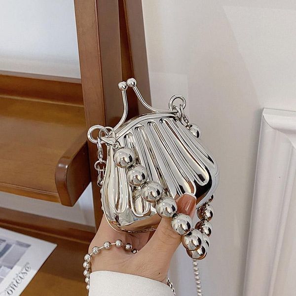 evening bags bright diamond handbag women fashion metal shell style clip shoulder bag female high-end trendy crossbody
evening bags bright diamond handbag women fashion metal shell style clip shoulder bag female high-end trendy crossbody