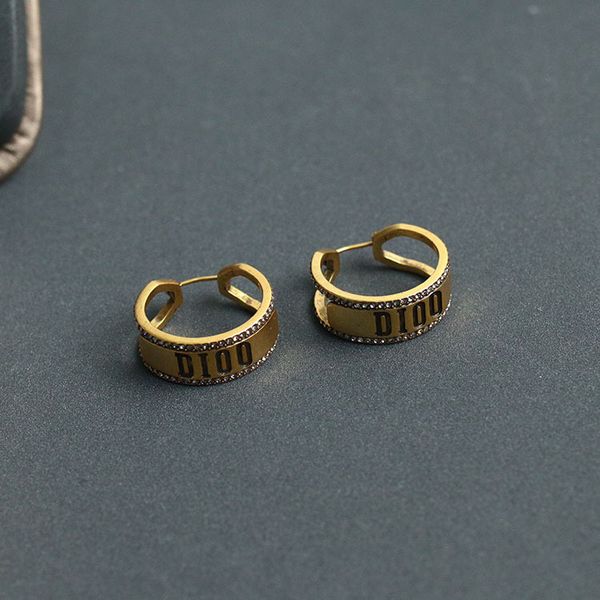 special offer 2021 luxury designer jewelry 2021 new light luxury ring diamond earrings simple temperament letter, Golden;silver
special offer 2021 luxury designer jewelry 2021 new light luxury ring diamond earrings simple temperament letter, Golden;silver