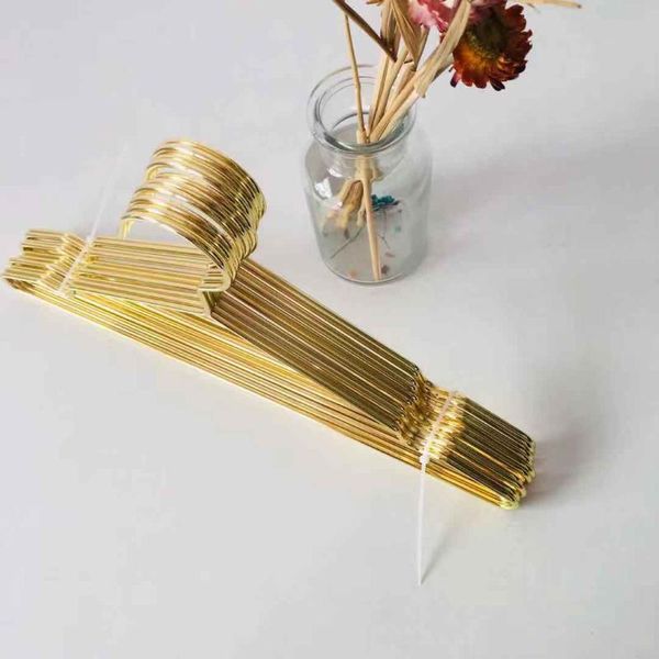 hangers & racks 20pcs 32cm golden/rose gold metal clothes shirts hanger with groove, heavy duty strong coats hange, wire for children
hangers & racks 20pcs 32cm golden/rose gold metal clothes shirts hanger with groove, heavy duty strong coats hange, wire for children