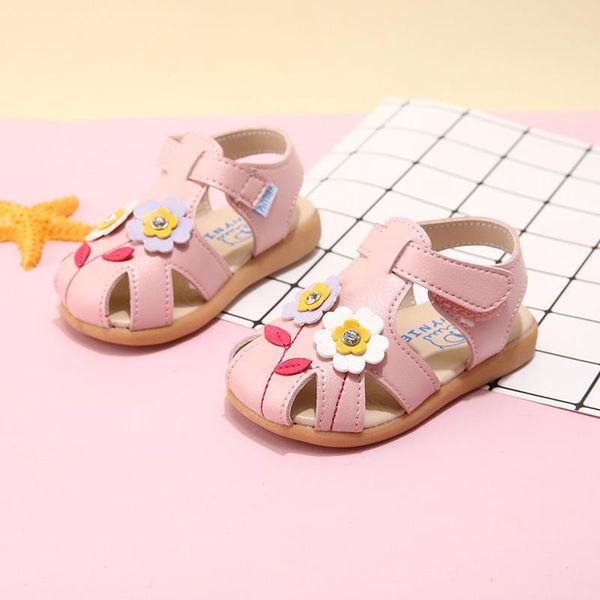 1-3-5 years old baby toddler soft bottom sandals feiner girls leather summer baotou shoes korean princess tide, Black;red
1-3-5 years old baby toddler soft bottom sandals feiner girls leather summer baotou shoes korean princess tide, Black;red