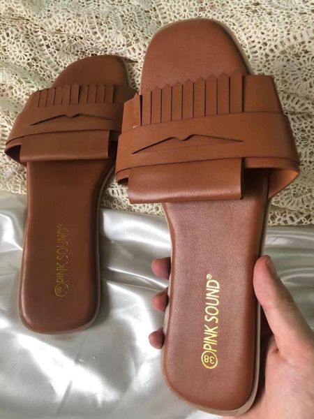 retro ladies shoes women weave slippers pu leather flat heel non slip rubber sole outdoor slides fashion beach sandals summer, Black
retro ladies shoes women weave slippers pu leather flat heel non slip rubber sole outdoor slides fashion beach sandals summer, Black