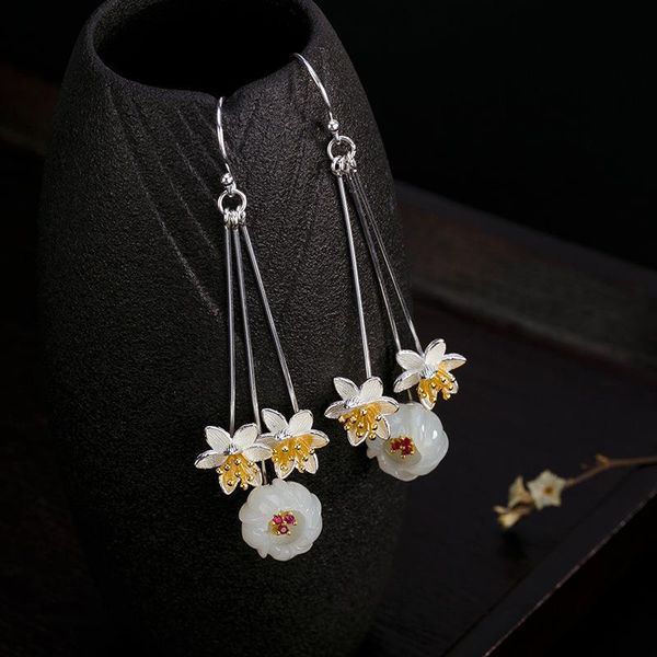 silver inlaid natural hetian white chalcedony plum blossom earrings chinese style retro charm women's luxury jewelry dangle & chandelie
silver inlaid natural hetian white chalcedony plum blossom earrings chinese style retro charm women's luxury jewelry dangle & chandelie