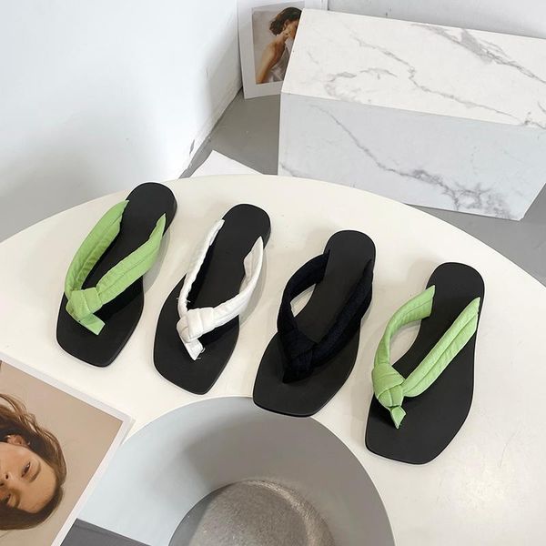 slippers monmoira mixed colors patchwork soft sole open toe flip flops women 2021 brand design low heel elegant, Black
slippers monmoira mixed colors patchwork soft sole open toe flip flops women 2021 brand design low heel elegant, Black