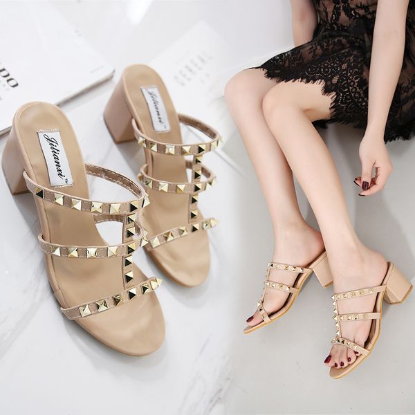70% off wholesale flip-flops shoes women's slippers summer new style square toe open rivet mid-heel sandals, Black
70% off wholesale flip-flops shoes women's slippers summer new style square toe open rivet mid-heel sandals, Black