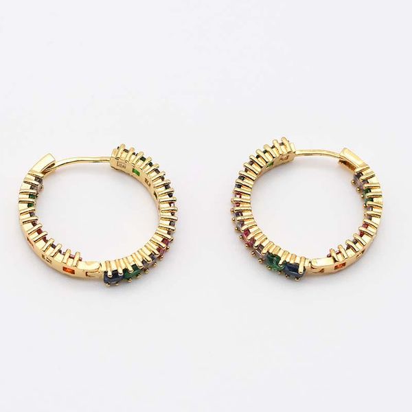hoop & huggie 26mm fashion earrings are inlaid with colorful zircon and round wide, Golden;silver
hoop & huggie 26mm fashion earrings are inlaid with colorful zircon and round wide, Golden;silver