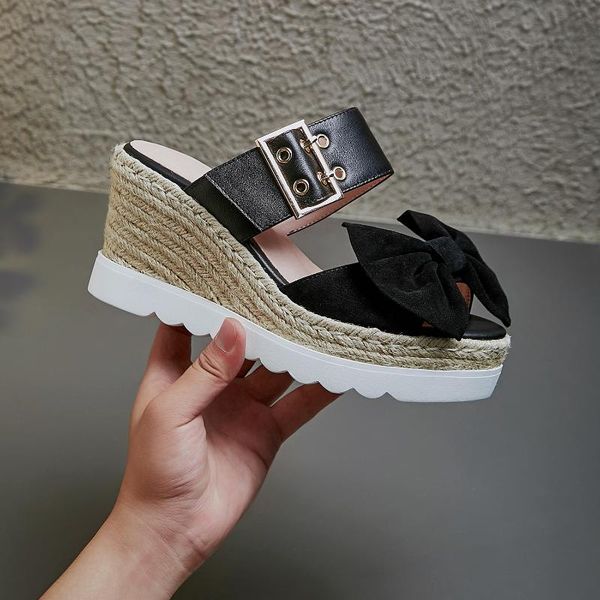fashion pu leather high heels sandals elegan office ladies dress party shoes summer black beach woman
fashion pu leather high heels sandals elegan office ladies dress party shoes summer black beach woman