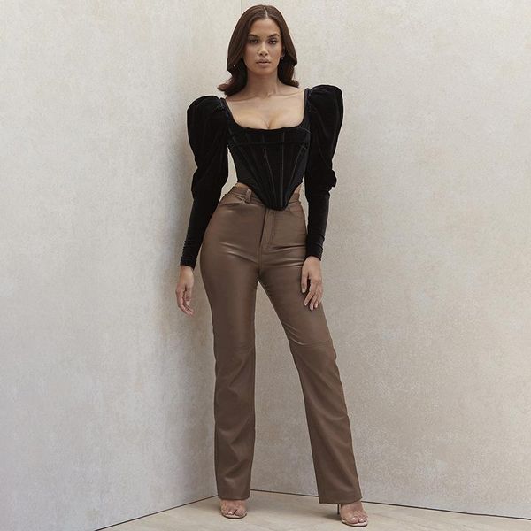 faux pu leather wide leg pants high waist fall 2021 women clothing fashion trousers solid loose street style long women's & capris, Black;white
faux pu leather wide leg pants high waist fall 2021 women clothing fashion trousers solid loose street style long women's & capris, Black;white