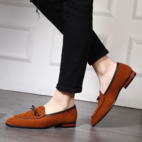 2021 spring autumn italian style tassel men dress shoes man leather wedding party shoes banquet man loafer plus size 38-48, Black
2021 spring autumn italian style tassel men dress shoes man leather wedding party shoes banquet man loafer plus size 38-48, Black