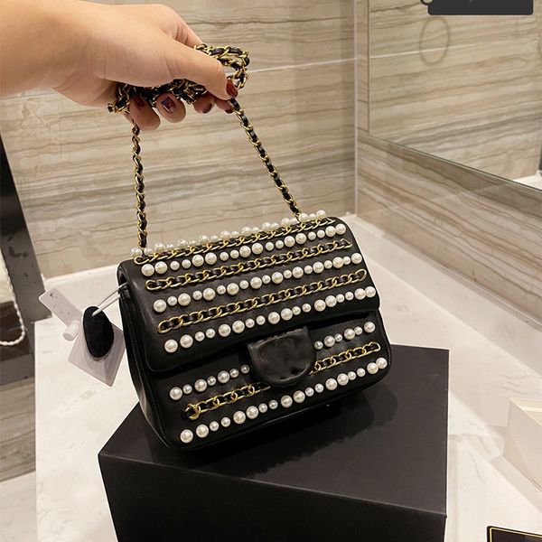 designer channelity bags for women black handbag leather chain slant shoulder clutch totes bag cc double letters solid hasp waist square str
designer channelity bags for women black handbag leather chain slant shoulder clutch totes bag cc double letters solid hasp waist square str