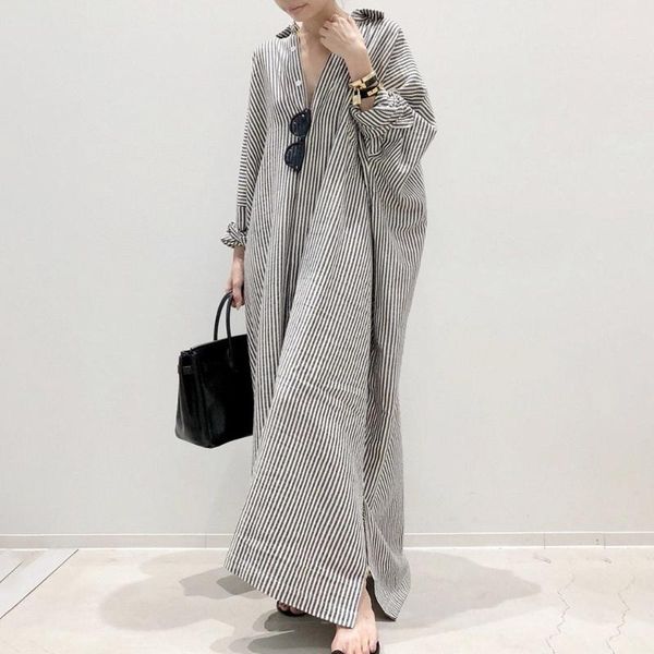 casual dresses dress 2021 korean style striped long-sleeved loose single-breasted straight lapel japanese women's clothing, Black;gray
casual dresses dress 2021 korean style striped long-sleeved loose single-breasted straight lapel japanese women's clothing, Black;gray