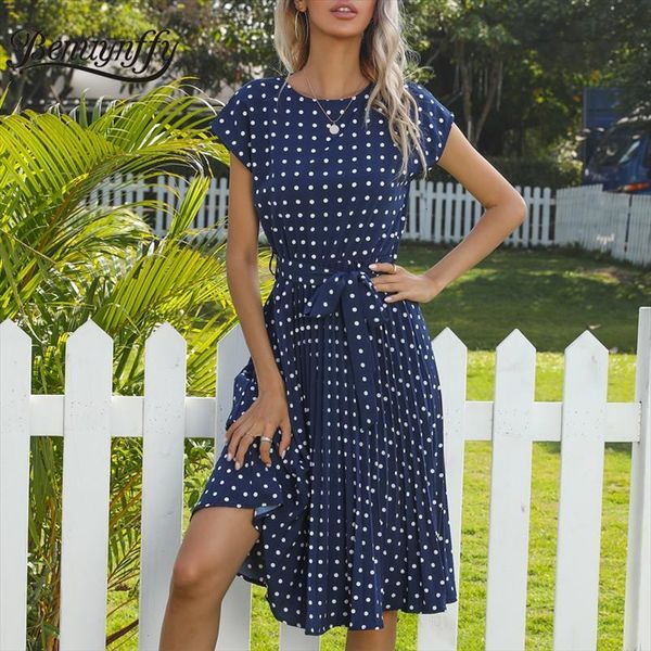 o neck polka dot women dress summer cap sleeve knee length shirred elegant office lady belted a line, Black;gray
o neck polka dot women dress summer cap sleeve knee length shirred elegant office lady belted a line, Black;gray