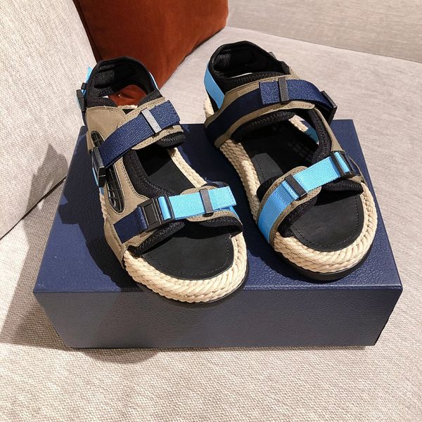 2021 arrival fashion men women casual shoes luxury designer sneakers shoes genuine leather couple shoes, Black
2021 arrival fashion men women casual shoes luxury designer sneakers shoes genuine leather couple shoes, Black