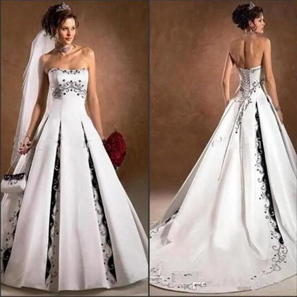 2021 black and white wedding dresses strapless embroidery a line sweep train backless church bridal custom made
2021 black and white wedding dresses strapless embroidery a line sweep train backless church bridal custom made
