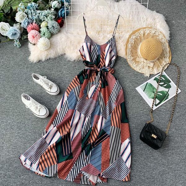 casual dresses women retro print chiffon dress 2021 summer spaghetti strap v-neck beach lady boho with belt long robe vestido, Black;gray
casual dresses women retro print chiffon dress 2021 summer spaghetti strap v-neck beach lady boho with belt long robe vestido, Black;gray