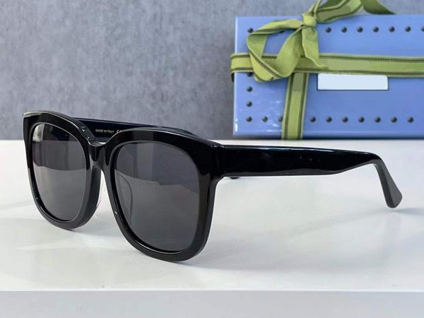 womens sunglasses for women men sun glasses 0034 mens fashion style protects eyes uv400 lens with case, White;black
womens sunglasses for women men sun glasses 0034 mens fashion style protects eyes uv400 lens with case, White;black