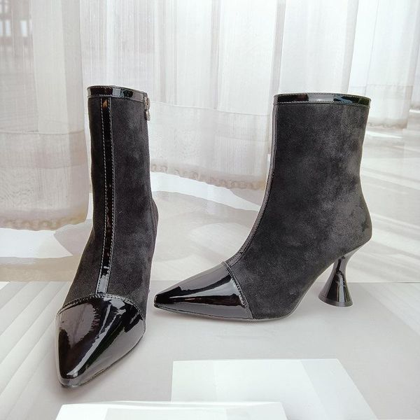 boots lady shoes luxury designer mid calf pointy rubber high heel fashion lace-up rome flock square mid-calf solid co, Black
boots lady shoes luxury designer mid calf pointy rubber high heel fashion lace-up rome flock square mid-calf solid co, Black