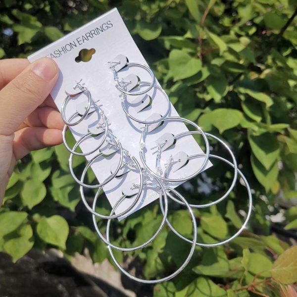 hoop & huggie vg 6ym 6pc fashion punk style gold color metal big round earrings simple design for women party jewelry, Golden;silver
hoop & huggie vg 6ym 6pc fashion punk style gold color metal big round earrings simple design for women party jewelry, Golden;silver
