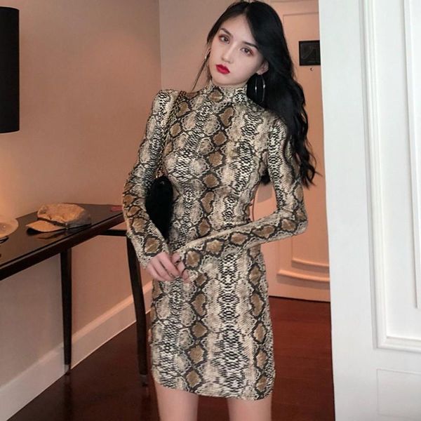 turtleneck bodycon summer dress 2021 women long sleeve snake print club party dresses plus size vestidos robe femme casual, Black;gray
turtleneck bodycon summer dress 2021 women long sleeve snake print club party dresses plus size vestidos robe femme casual, Black;gray