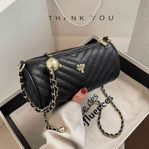 ins simple women's bag small new trendy net red fashion versatile lingge chain messenger boston pillow
ins simple women's bag small new trendy net red fashion versatile lingge chain messenger boston pillow