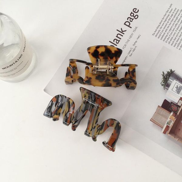 hair accessories korean acetate big size wave shape crabs clip retro leopard grain clips for women fashion
hair accessories korean acetate big size wave shape crabs clip retro leopard grain clips for women fashion
