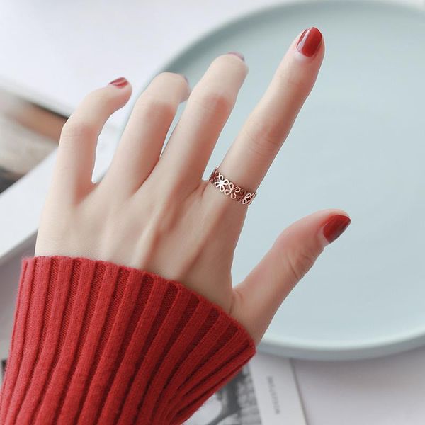 wedding rings hollow out flower women finger classic fasion tintaium steel rose gold color girls birthday gift, Slivery;golden
wedding rings hollow out flower women finger classic fasion tintaium steel rose gold color girls birthday gift, Slivery;golden