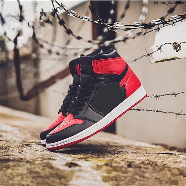 2021 jumpman women's basketball shoes men's 1 s retro banned outdoor sports
2021 jumpman women's basketball shoes men's 1 s retro banned outdoor sports