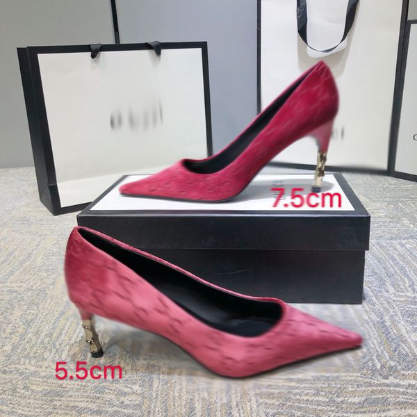 2021 good quality fashion women luxurys designers shoes designer sandals womens luxury high heels sandal dress shoess with box size 35-41 -e, Black
2021 good quality fashion women luxurys designers shoes designer sandals womens luxury high heels sandal dress shoess with box size 35-41 -e, Black