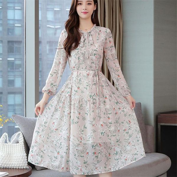 casual dresses charming elegant print floral ruffles women dress full sleeve waist female chiffon autumn, Black;gray
casual dresses charming elegant print floral ruffles women dress full sleeve waist female chiffon autumn, Black;gray