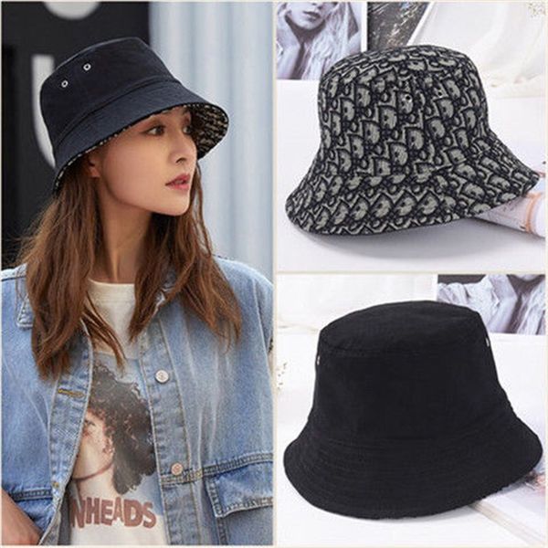 new presbyopic series double-sided fisherman hat 2020 fashion small eaves sun hat anti-hat basin hat female, Blue;gray
new presbyopic series double-sided fisherman hat 2020 fashion small eaves sun hat anti-hat basin hat female, Blue;gray