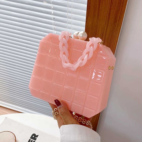 transparent acrylic fashion box purses and handbags for women chain shoulder plaid pearl buckle party clutch designer bag c0601
transparent acrylic fashion box purses and handbags for women chain shoulder plaid pearl buckle party clutch designer bag c0601