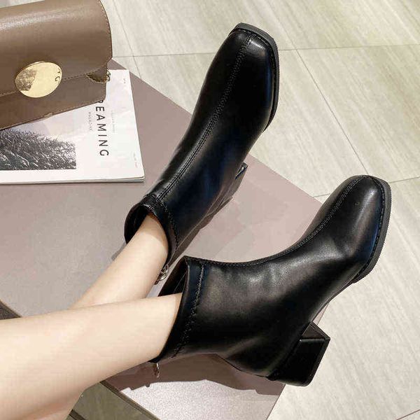 ankle boots women shoes woman new square head retro zipper fashion solid black leather boots warm plush plus size ladies boots y1105
ankle boots women shoes woman new square head retro zipper fashion solid black leather boots warm plush plus size ladies boots y1105